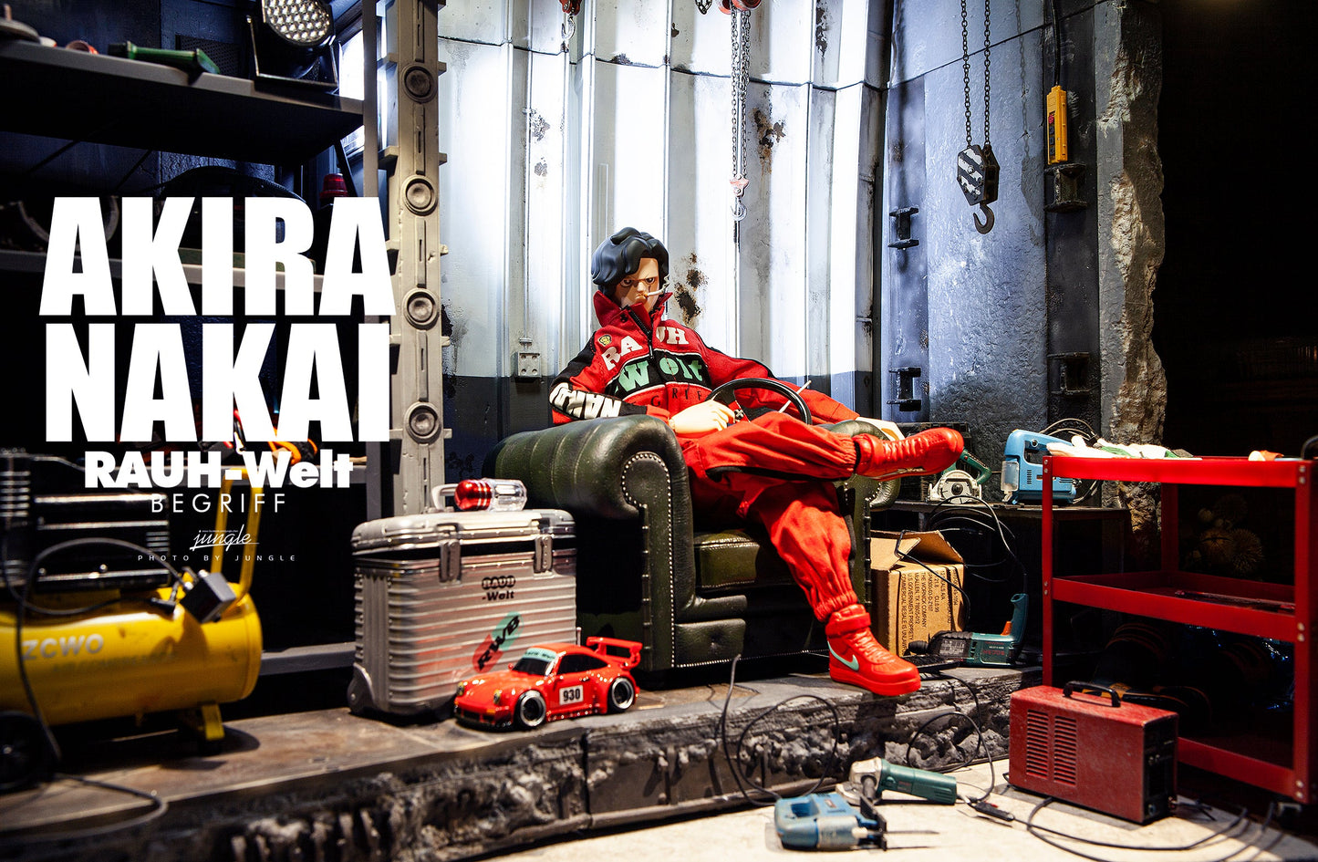 AKIRA NAKAI FIGURE (SOLD OUT)