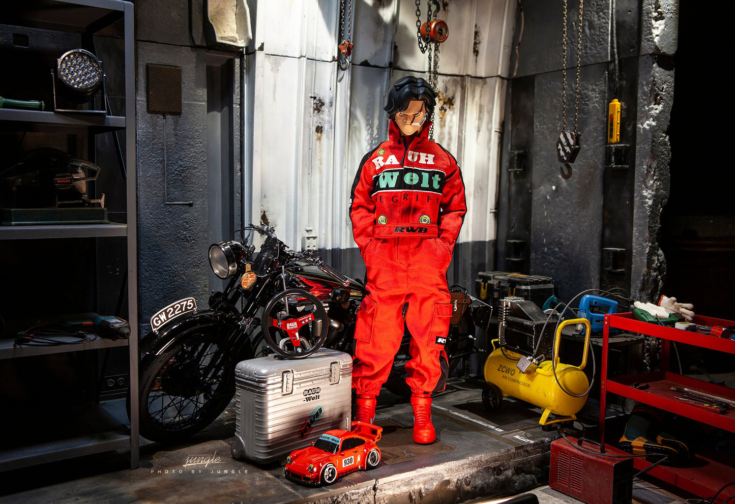 AKIRA NAKAI FIGURE (SOLD OUT)